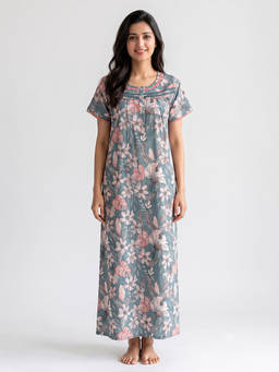 Juliet - Women Peach Polyviscose Nighty