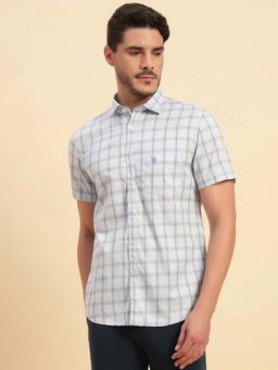 Cantabil - Men Blue Checked Breathable and Soft with Color Fastness Regular Fit Shirt