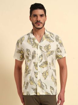 Cantabil - Men Cream Printed Breathable and Soft with Color Fastness Regular Fit Shirt