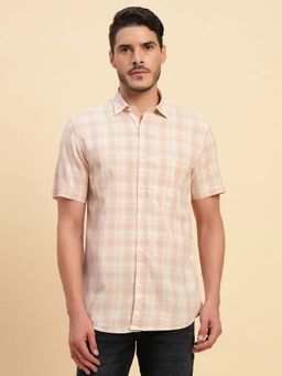 Cantabil - Men Peach Checked Breathable and Soft with Color Fastness Regular Fit Shirt