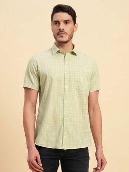 Cantabil - Men Green Checked Breathable and Soft with Color Fastness Regular Fit Shirt