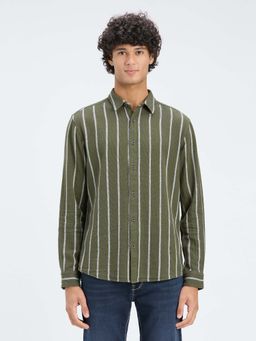 Pepe Jeans - Men Olive Vertical Stripe Full Sleeve Shirt