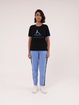 Slumber Jill - Black Solid Regular T-shirt with Pant