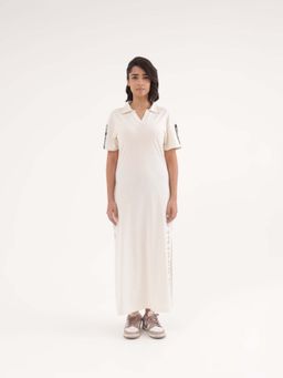 Slumber Jill - Off White Solid Regular Loungewear Dress