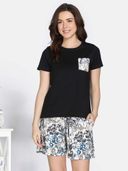 Black color option, Sold out, Currently selected