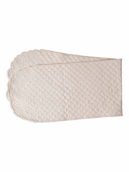 Belleven - Cotton Victorian Quilted Ivory Table Runner (6 Seater)