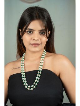 EVAARAZ - White and Green Freshwater Pearl and Green Beads Necklace