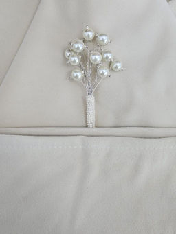 EVAARAZ - Cream Pearl Silver Brooch