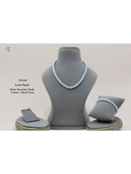EVAARAZ - Steel Grey Mother of Pearl Jewellery Set