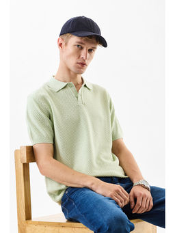 Snitch - Men Green Cotton Slim Fit Polo T-Shirt