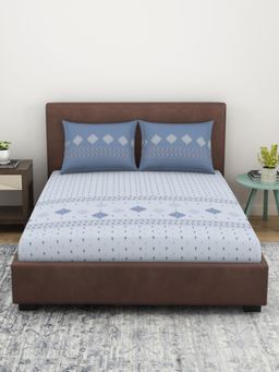 Welspun - Pure Kot 144 TC 100% Cotton Ornate Large Bedsheet with 2 Pillow Covers - Blue