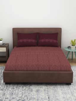 Welspun - Pure Kot 144 TC 100% Cotton Geometric Large Bedsheet with 2 Pillow Covers - Dark Red