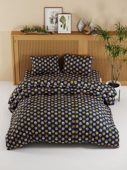 KOPA - Extra Smooth Micro Bed-in-Bag Comforter with King Bedsheet & 2 Pillow Covers - Midnight