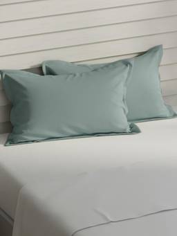 Nautica - Assorted 100% Premium Cotton 2 Pillow Covers - Solid Green (Pack of 2)