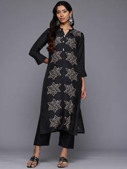 Varanga - Women Black Bandhani Printed Straight Kurta