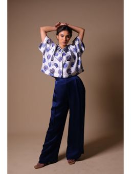 THETAA - Blue Boxy Shirt with Pleated Pants