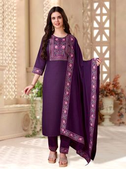 MOJILAA - Purple Floral Kurta with Pant and Dupatta (Set of 3)