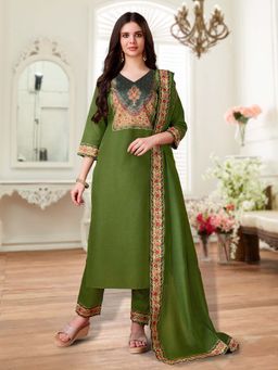 MOJILAA - Green Floral Kurta with Pant and Dupatta (Set of 3)