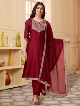 MOJILAA - Maroon Printed Kurta with Pant and Dupatta (Set of 3)