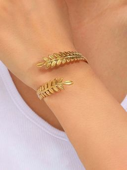 Jewels Galaxy - Gold Plated Stainless Steel Leaf Themed Cuff