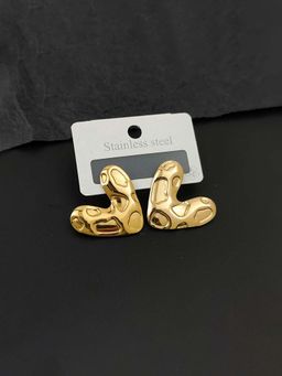 Jewels Galaxy - Gold-Plated Anti Tarnish Stainless Steel Heart Themed Stud Earrings