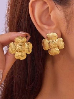 Jewels Galaxy - Gold-Plated Anti Tarnish Stainless Steel Floral Themed Stud Earrings