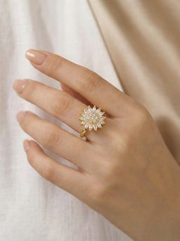 Jewels Galaxy - Gold Plated Star Shaped Rotatable Adjustable Ring