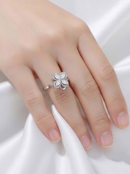 Jewels Galaxy - Silver Plated Shuriken Style White Rotatable Adjustable Ring