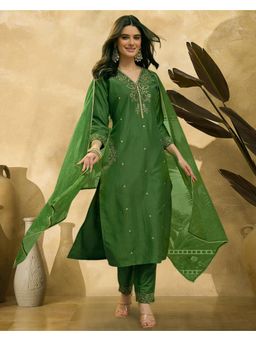 Gahan - Green Dchinon Silk Blend Zari Sequence Thread Embroidered Kurta with Pant and Dupatta