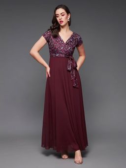 Miss Chase - Women's Wine Colored V-Neck Short Sleeve Laced Maxi Party Dress