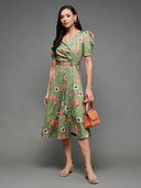 Green color option, Sold out, Currently selected