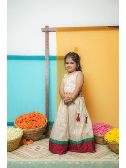 EKANTA - Ananya Ivory Mini Lehenga and Choli (Set of 2)