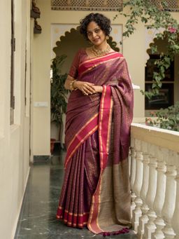 Suta - Women Magenta Woven Saree Without Blouse