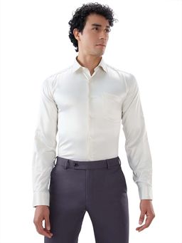 Park Avenue - Polyester Blend Full Sleeves Collar Neck Solid Plain Shirt