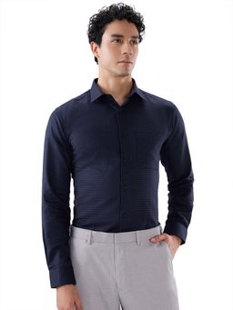 Park Avenue - Pure Cotton Full Sleeves Collar Neck Checks Shirt