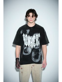 Bonkers Corner - Gothic Spikes Oversized Men T-Shirt