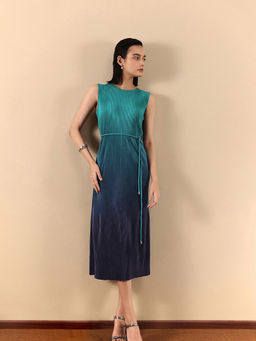 FABLE STREET - Ombre Pleated Dress - Green (Set of 2)