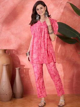 Gahan - Pink Floral Printed Ruffle Sleeves Top with Pant (Set of 2)