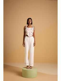 Muvazo - White Polyester Floral Co-Ords Sets