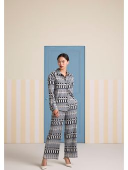Muvazo - Black Polyester Geometric Co-Ords Sets