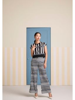 Muvazo - Black Crepe Geometric Co-Ords Sets