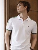 White color option, Currently selected