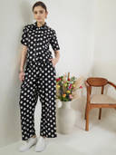 Black color option, Sold out, Currently selected