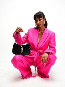 THESTO - Diva Shoulder Bag - Black (M)