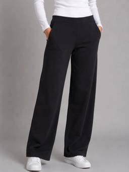 Club York - Women Black Solid Straight Fit Pant