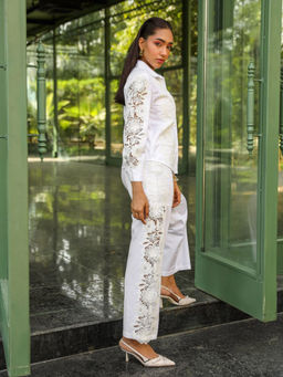 Kay Kay BY KKHUSHI SAHAII - Womens White Davey Co Ord (Set of 2)