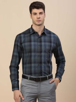 Cantabil - Breathable and Soft with Color Fastness Regular Fit Shirt for Men