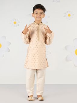 Vastramay - Boys Silk Woven Kurta with Pyjama