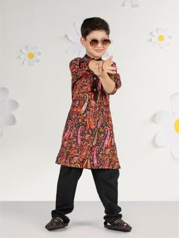Vastramay - Boys Crepe Printed Kurta with Pyjama