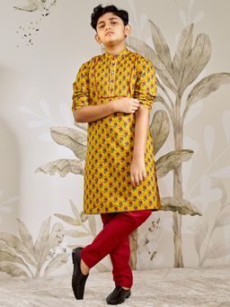 Vastramay - Boys Cotton Printed Kurta with Pyjama